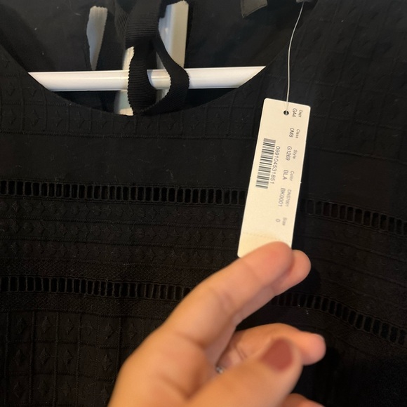 J. Crew 6 black eyelet shift dress with elbow length bell sleeves - Picture 4 of 6